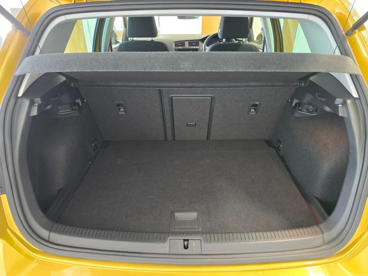 Volkswagen Golf 1.2 Comfortline Plus 5DR H/B - Image 6