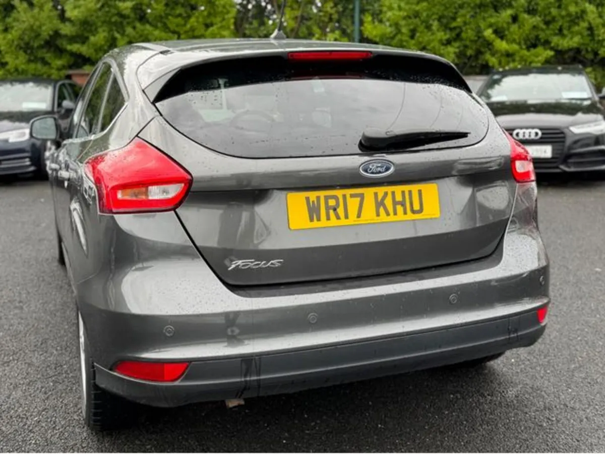 Ford Focus TITANIUM TDCI - Image 4
