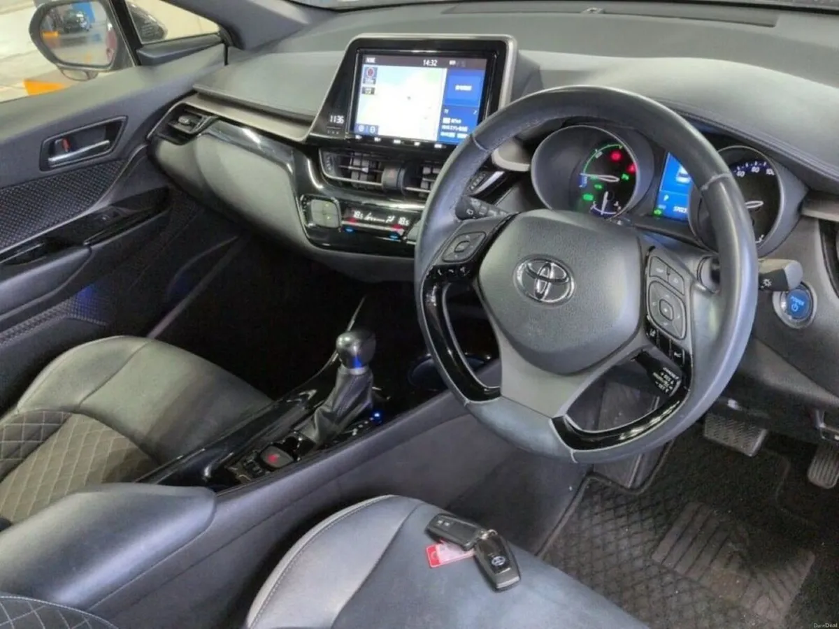 Toyota C-HR 1.8 HYBRID AUTOMATIC SUV - G MODE NERO - Image 3