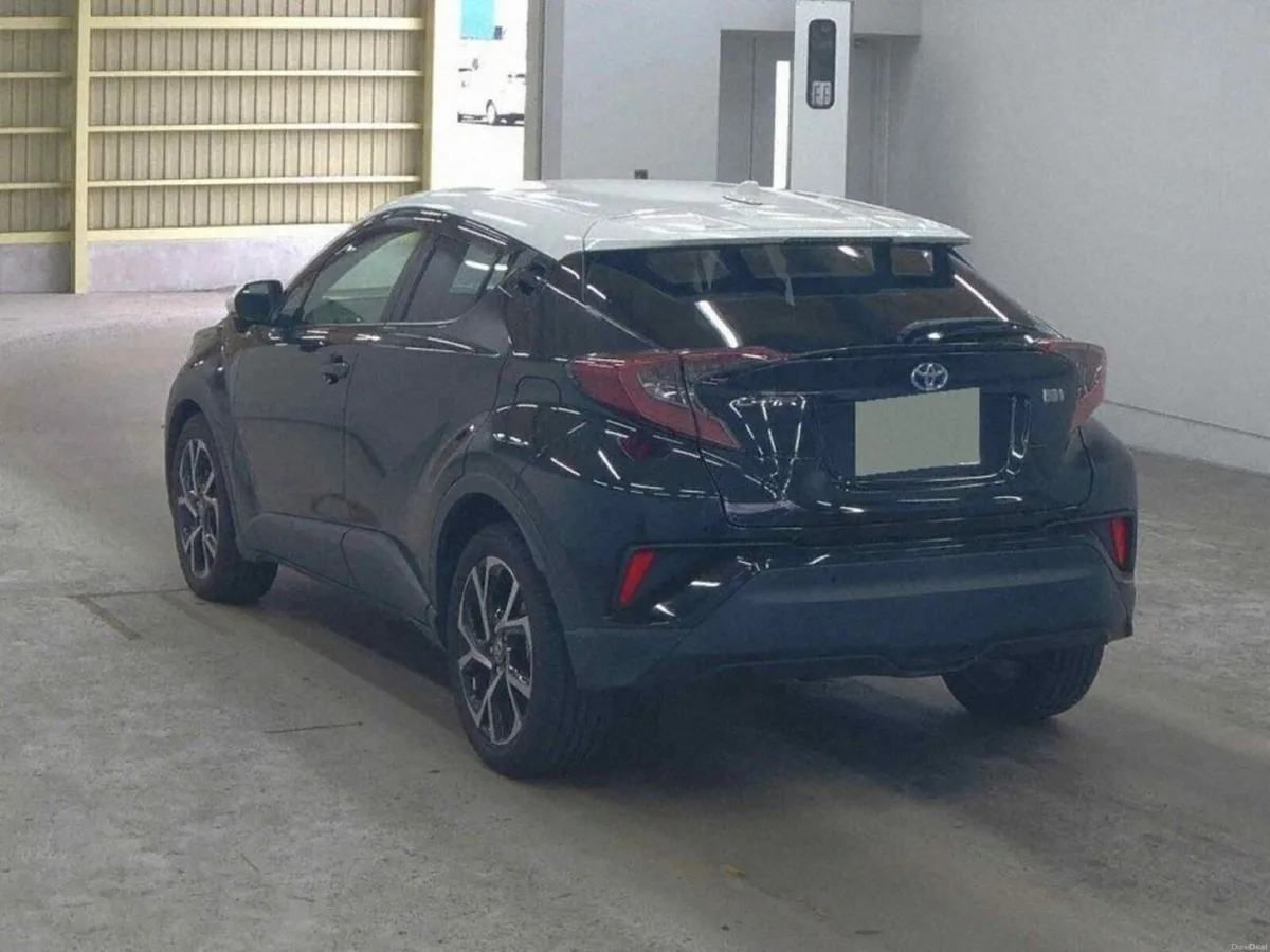 Toyota C-HR 1.8 HYBRID AUTOMATIC - G SPEC EDITION - Image 2