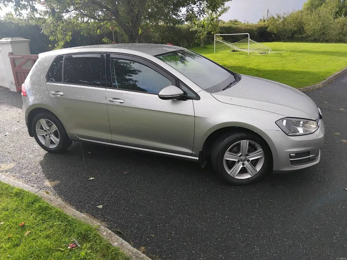 Volkswagen Golf - Image 5