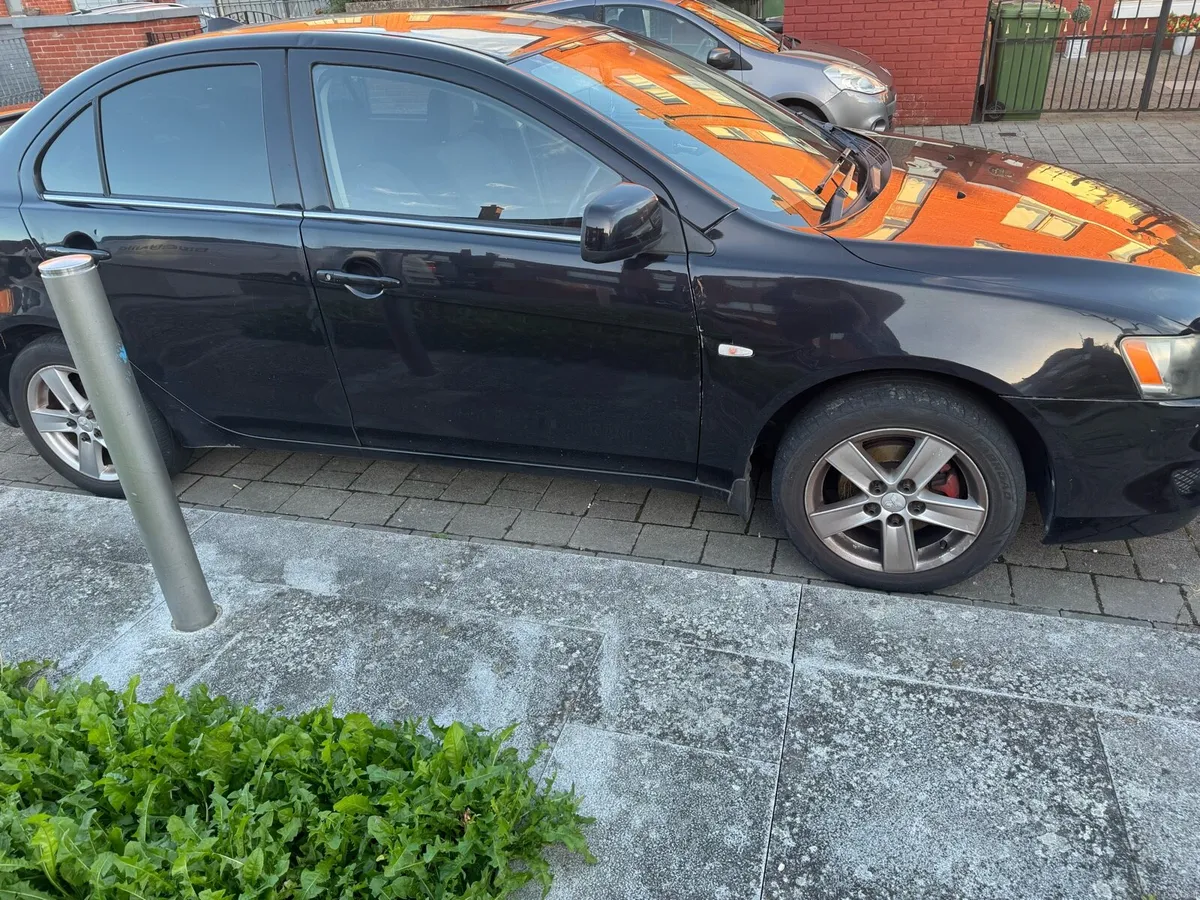 Automatic Lancer 2008 - Image 6