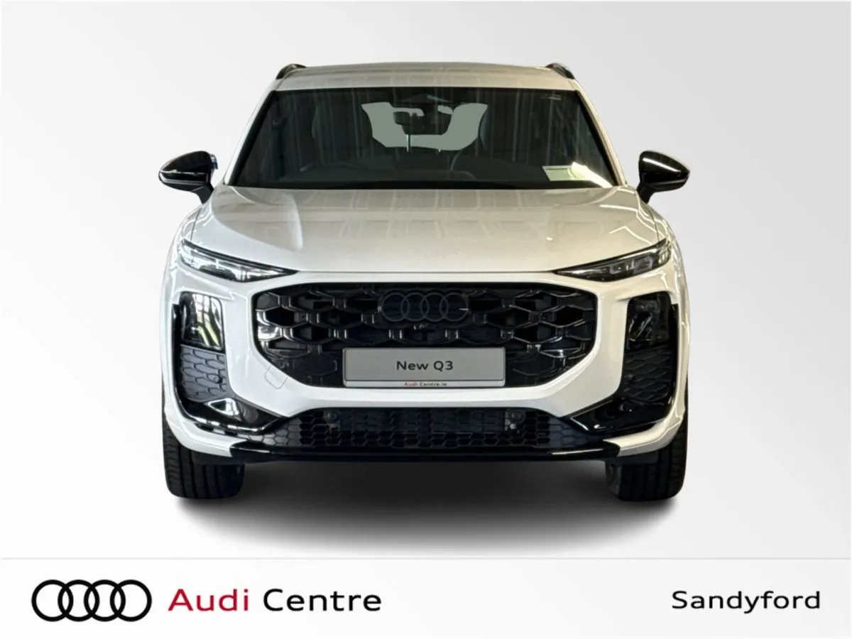 Audi Q3 E-HYBRID 270HP S-T S LINE - Image 5