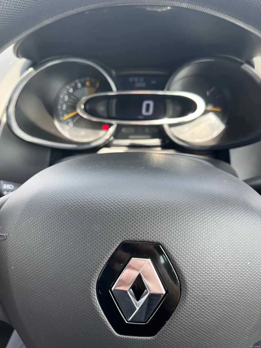 Renault Clio 2013 - Image 3
