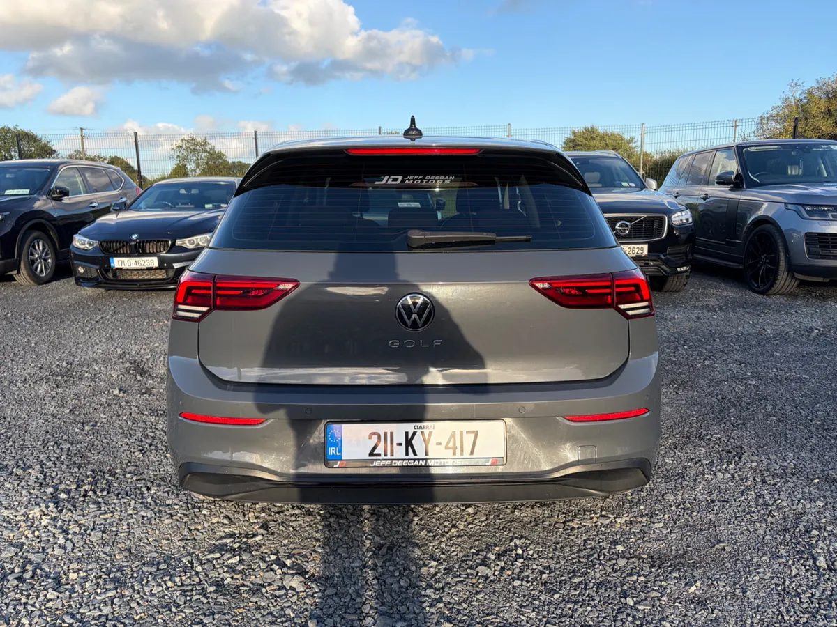 2021 VW  GOLF 2.0 TDI LIFE LOW KMS - Image 6