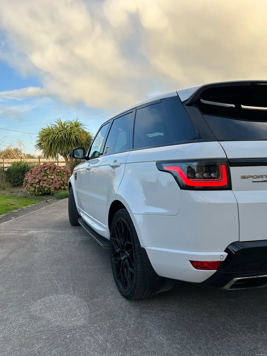 Land Rover Range Rover Sport - Image 6