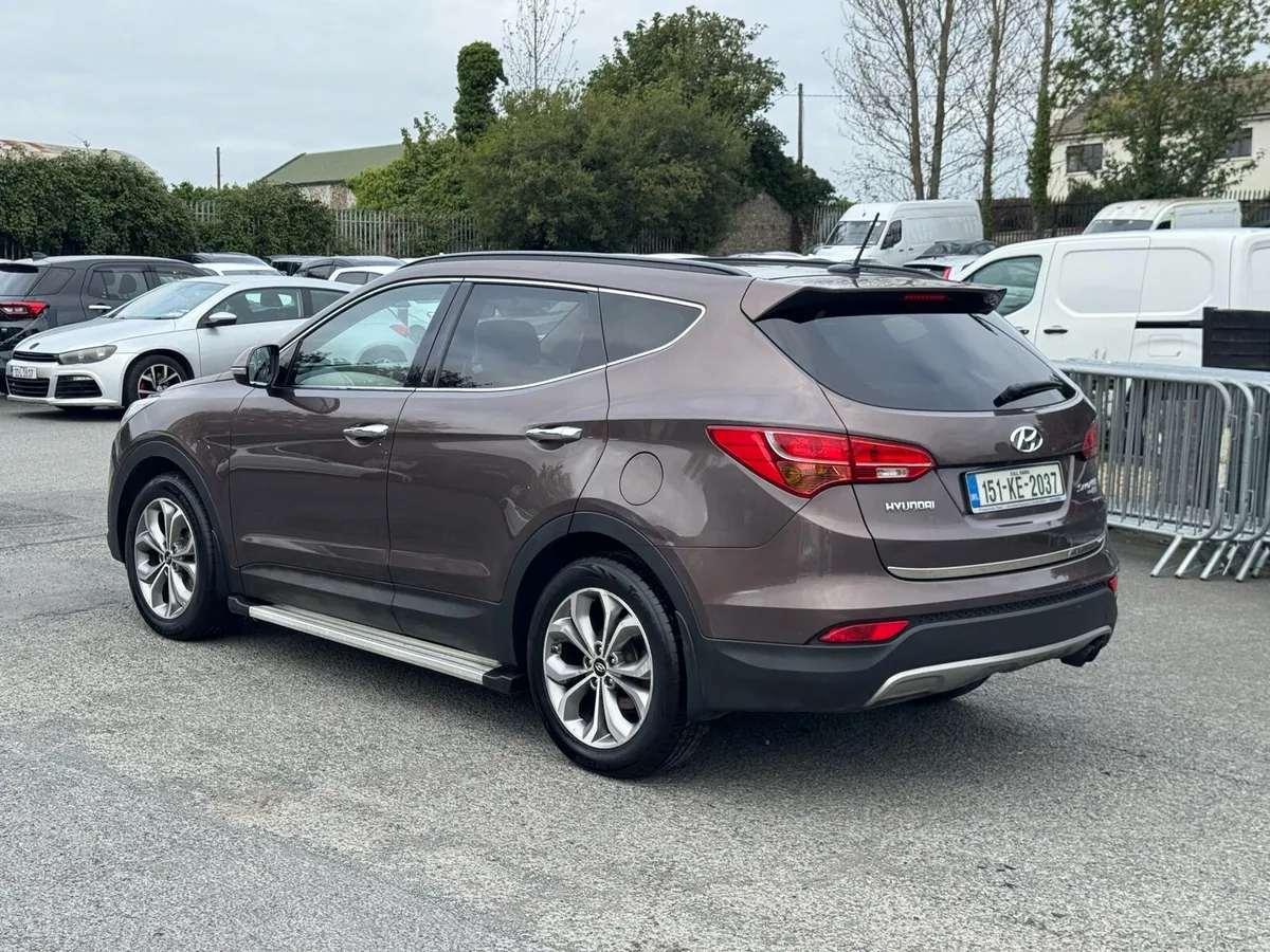 Hyundai Santa Fe 7 seater automatic - Image 5