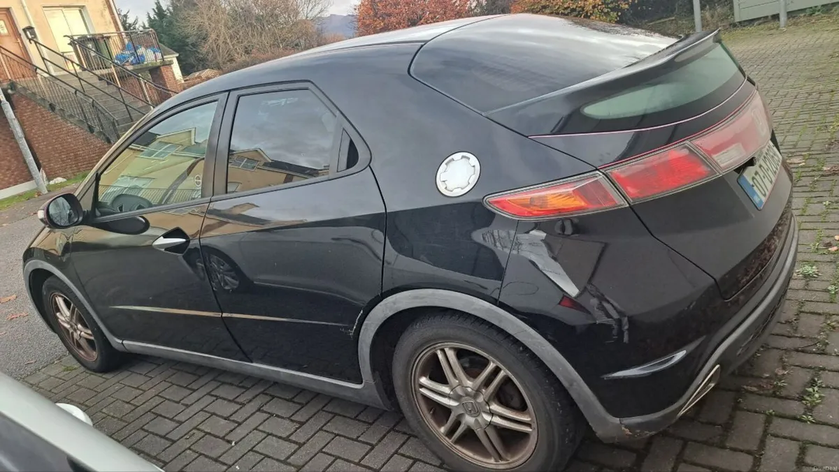 Honda Civic 2007 - Image 1