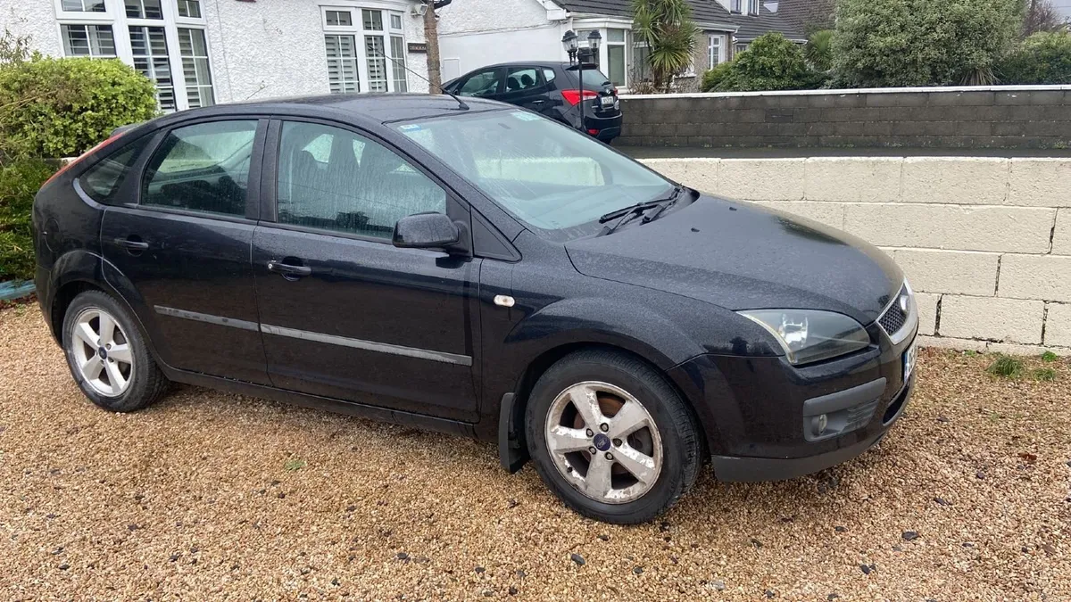 Ford Focus 2005 - Image 1