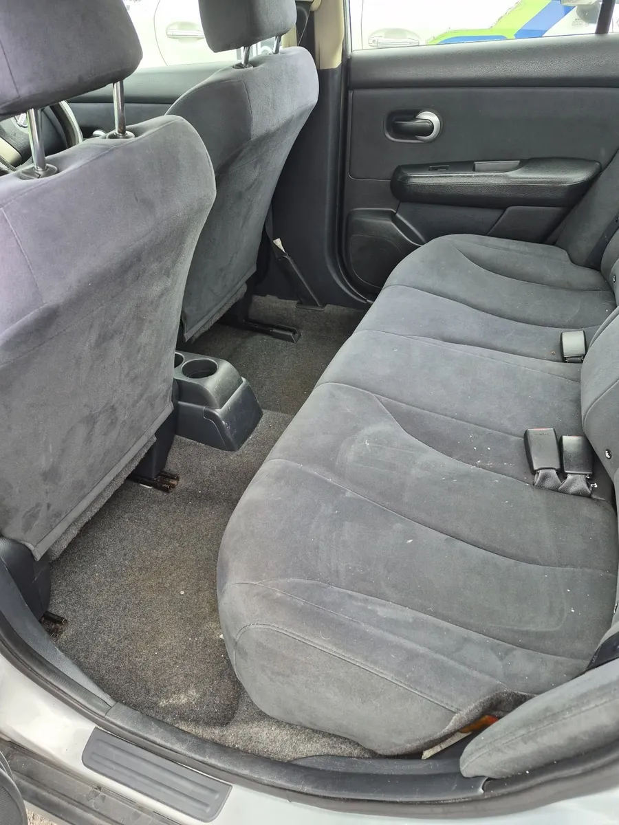 Nissan Tiida 2010 - Image 5