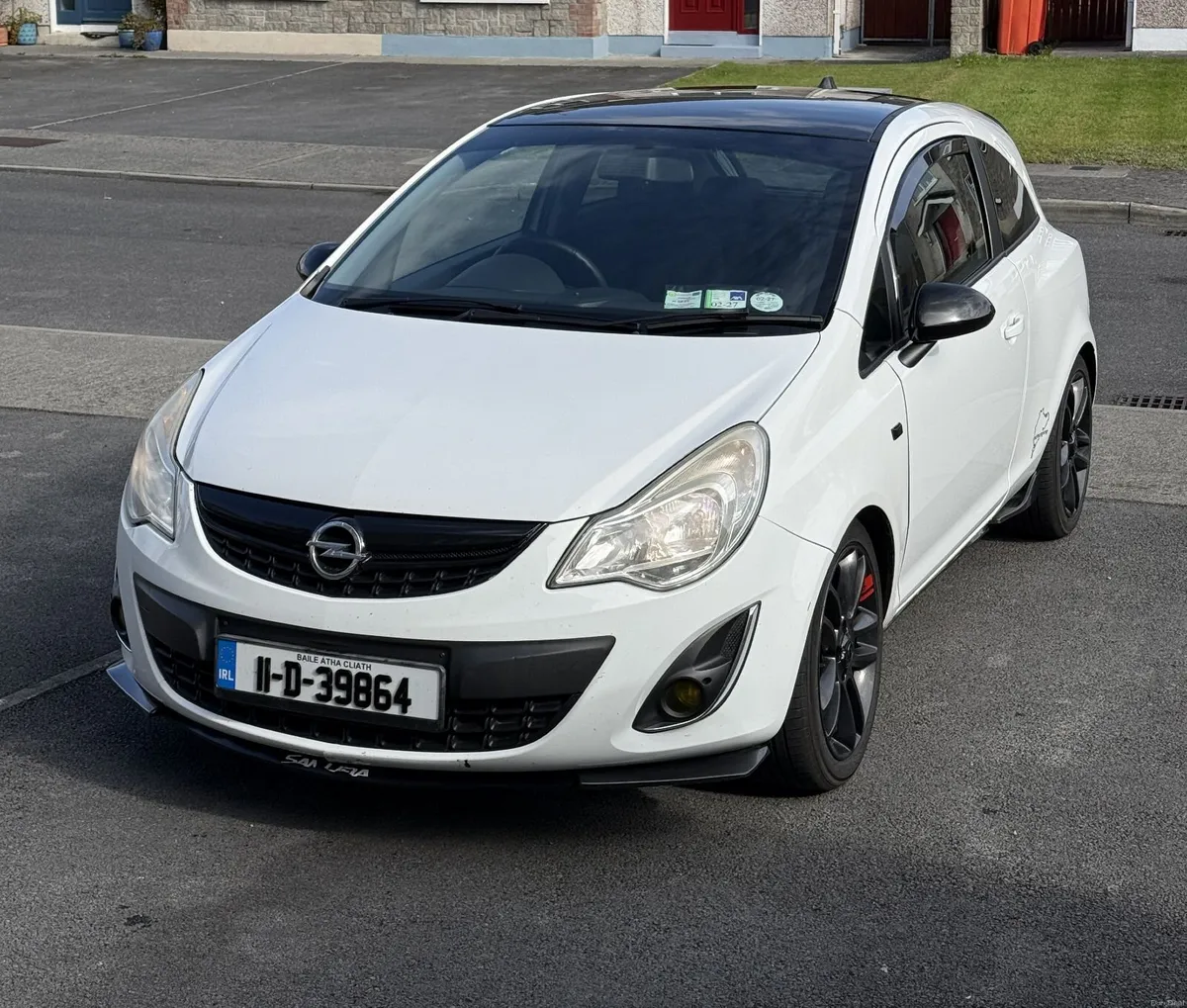Opel Corsa Special Edition - Image 1