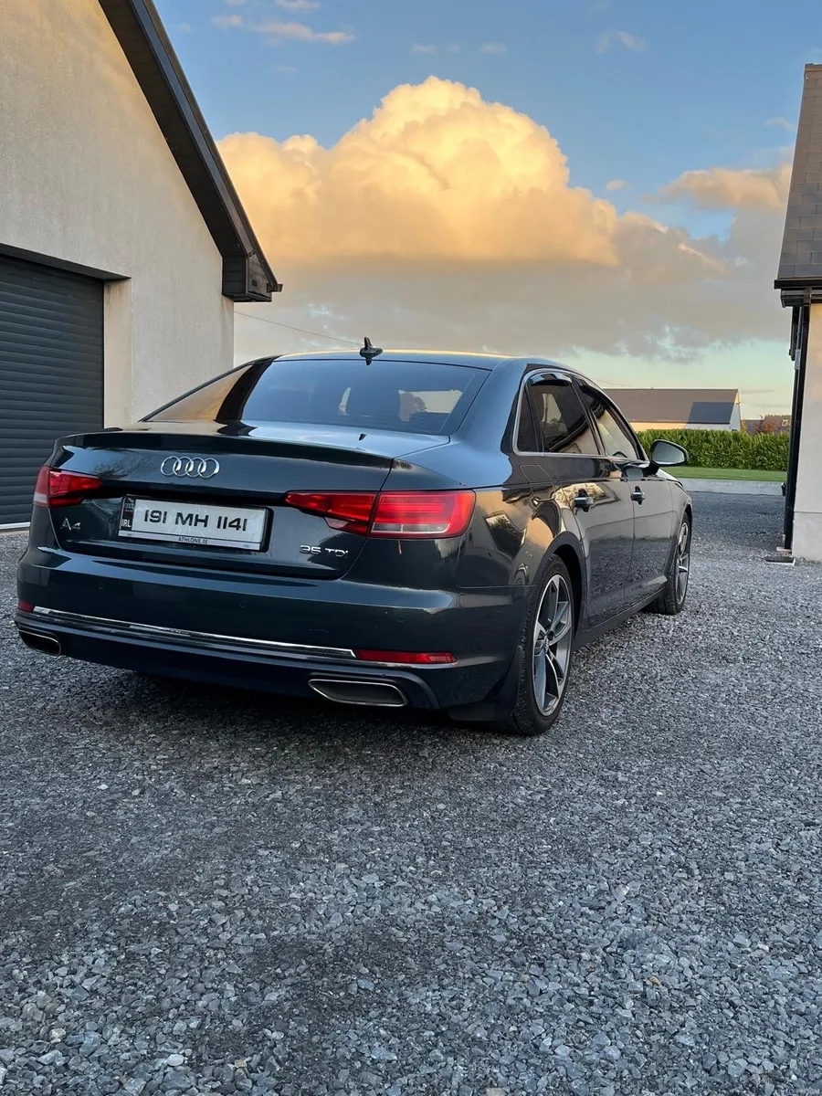 Audi A4 2019 - Image 3
