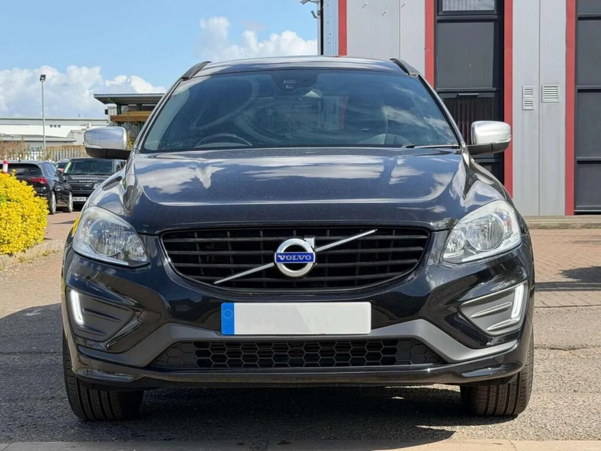 Volvo XC60 R-Design - Image 3
