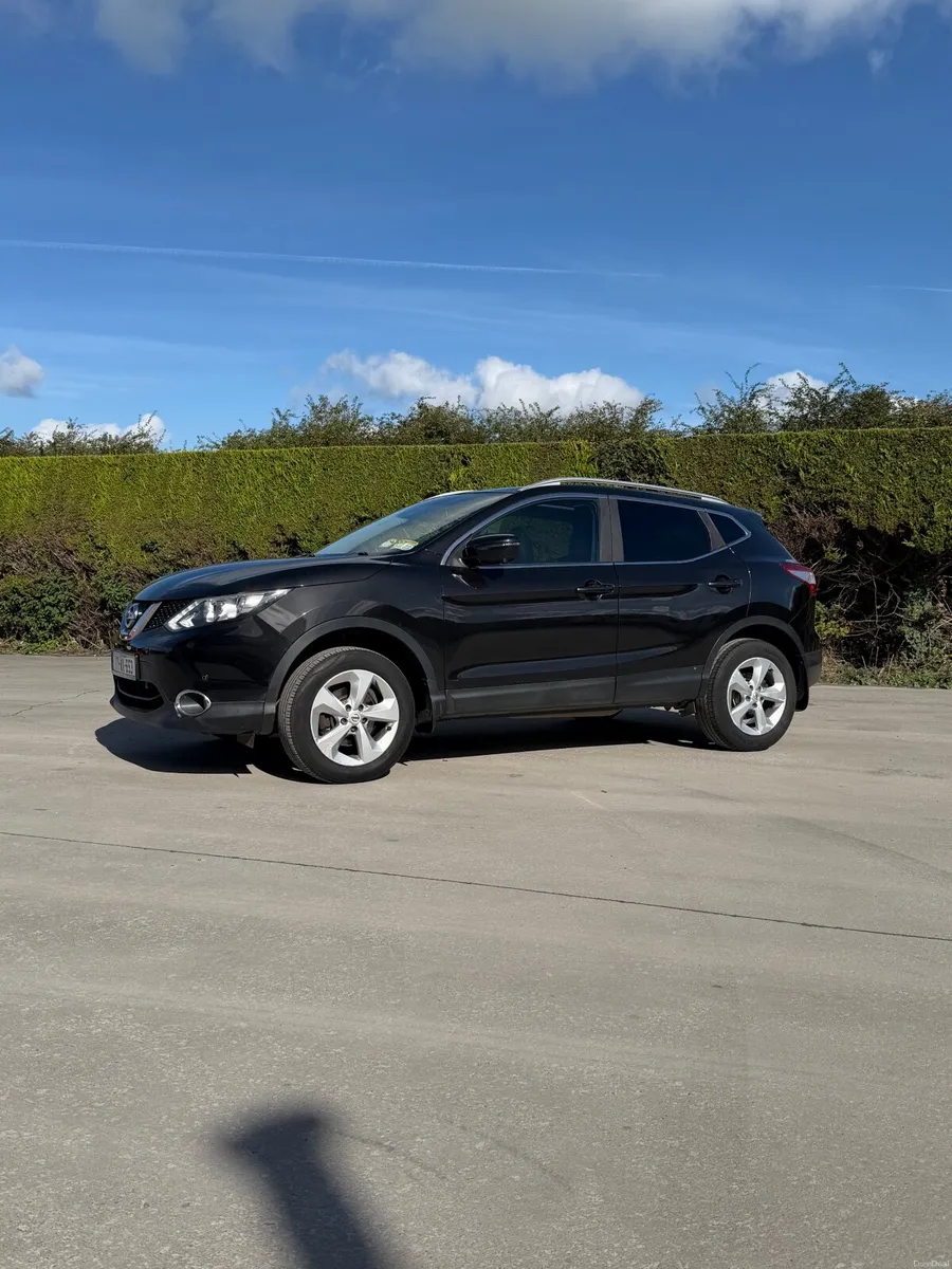 Nissan Qashqai 2017 Top Spec - Image 3