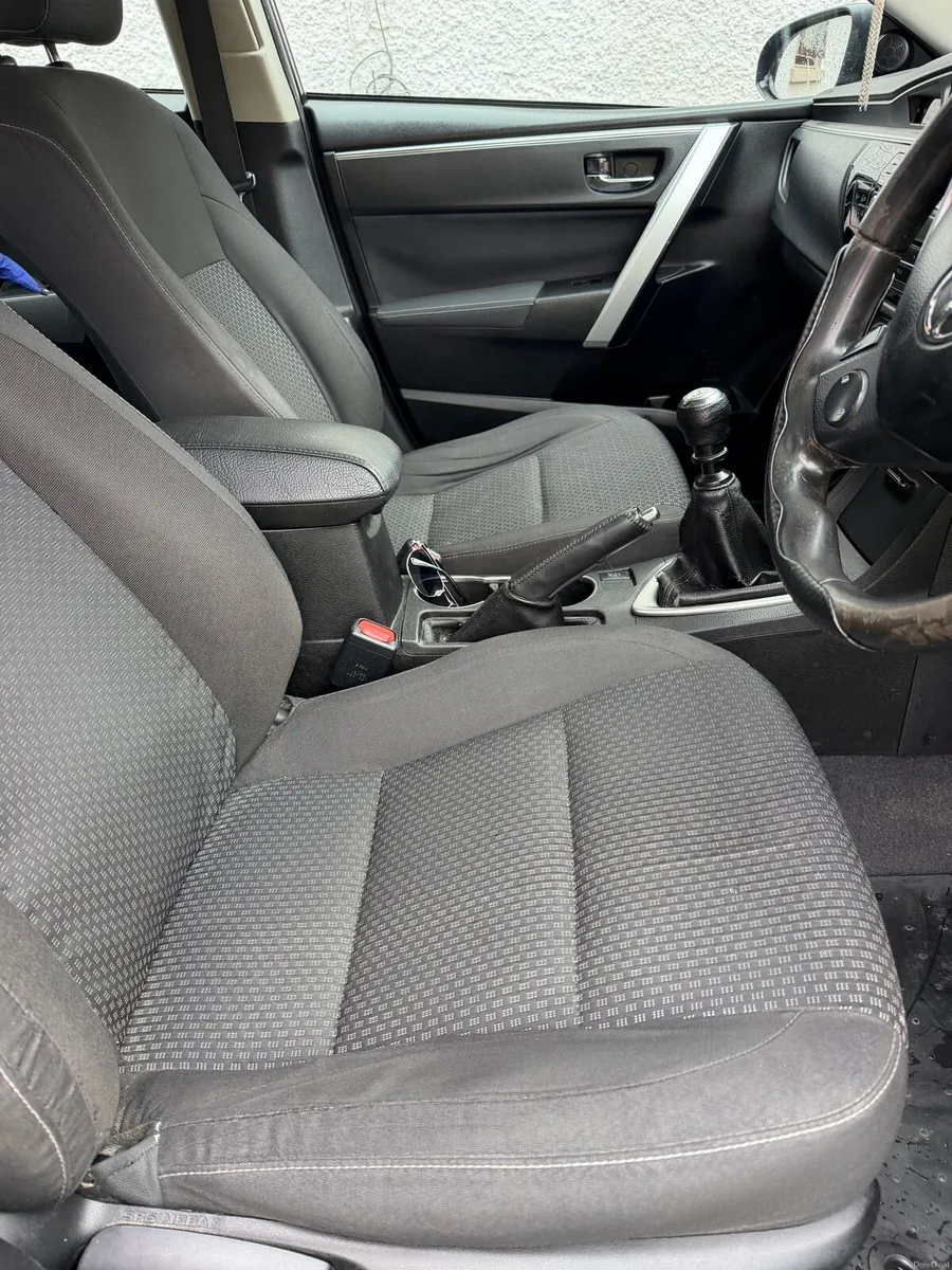 Toyota corolla 1.4 diesel - Image 5
