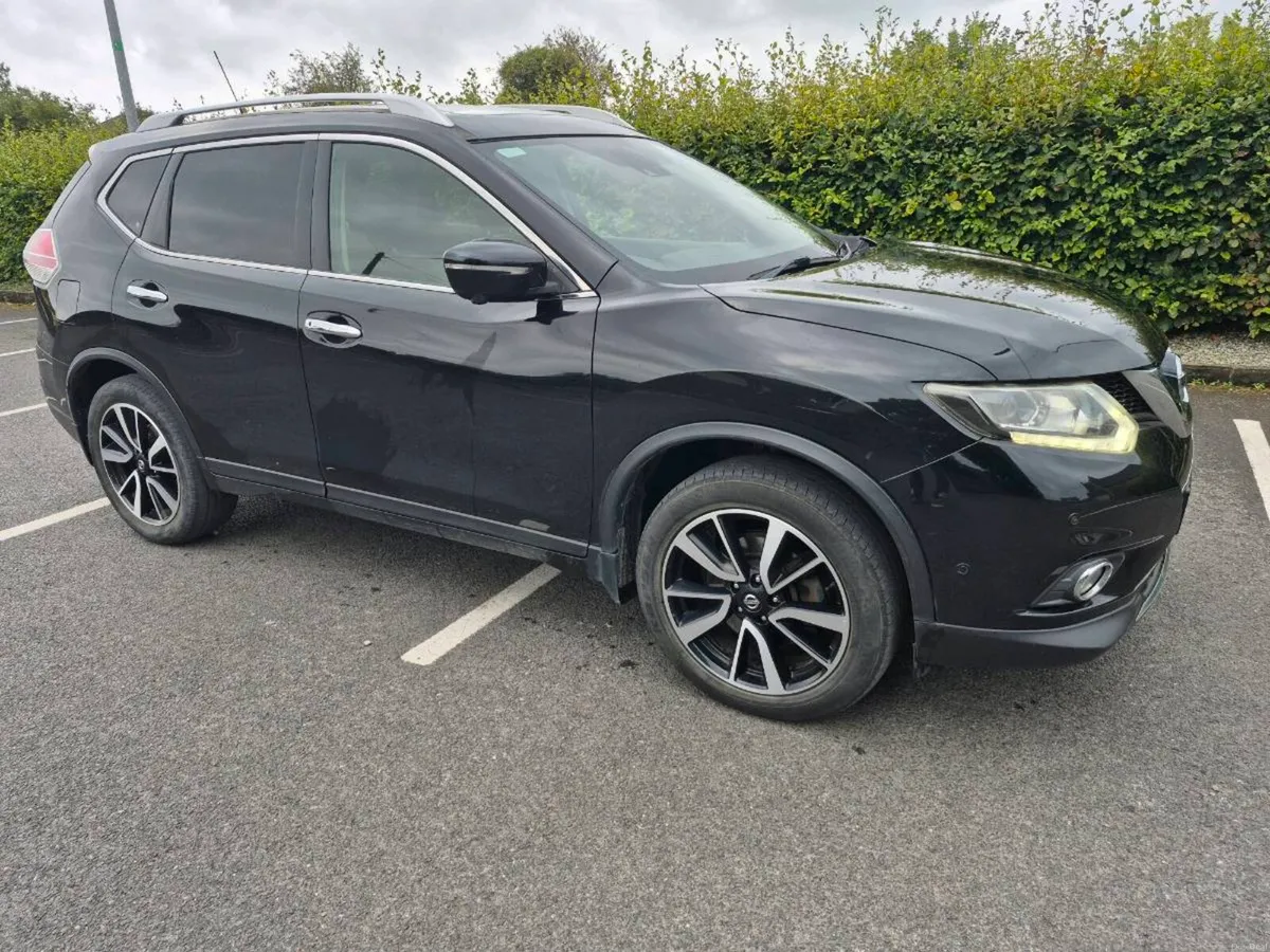 Nissan X-Trail 1.6 SVE 7 Seater - Image 1