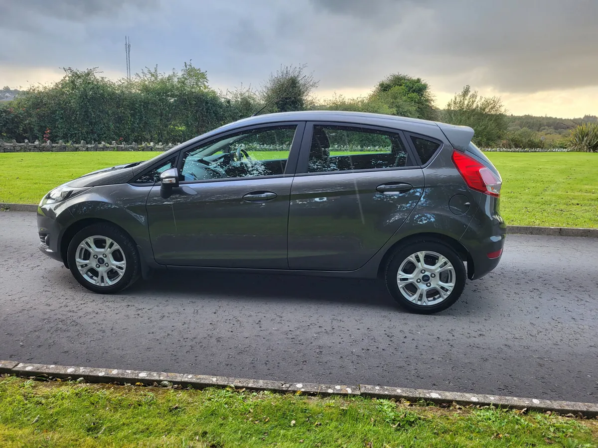 Ford Fiesta 1.2  petrol  Low kms - Image 6