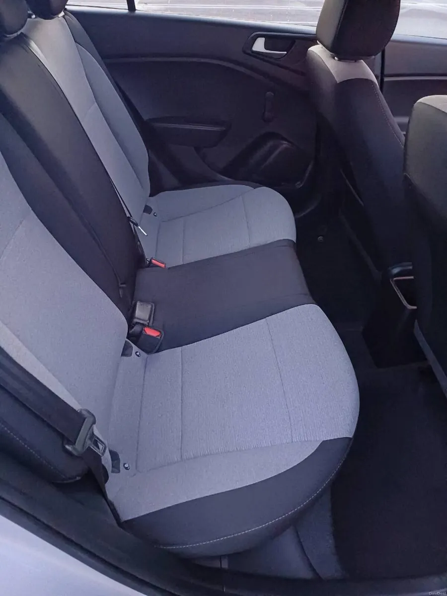 2017 Hyundai i20 1.2 petrol nct 03/27 - Image 4