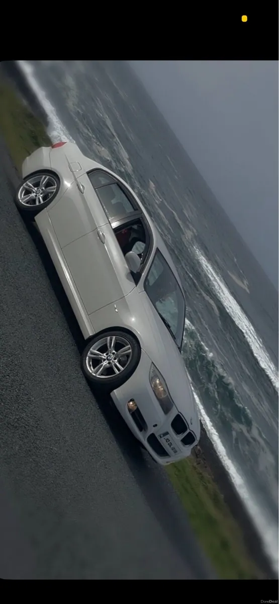 BMW E90 LCI 2010 - Image 5