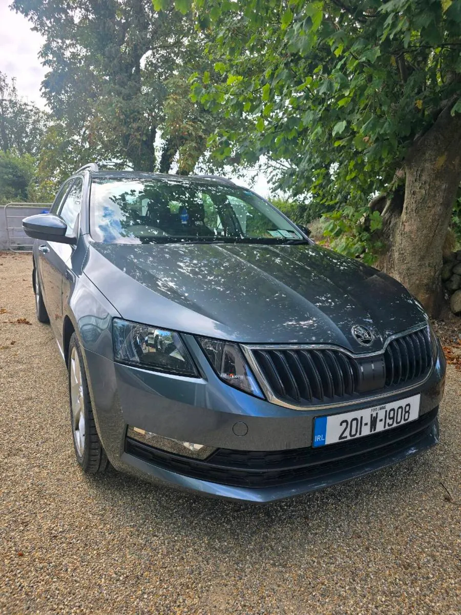 2020 (201) Škoda Octavia Estate – NCT 09/28 & Tax - Image 1