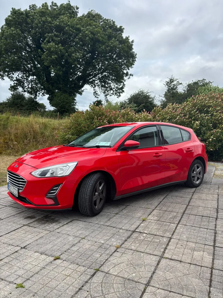 Red Ford Focus 182 Car - Image 1