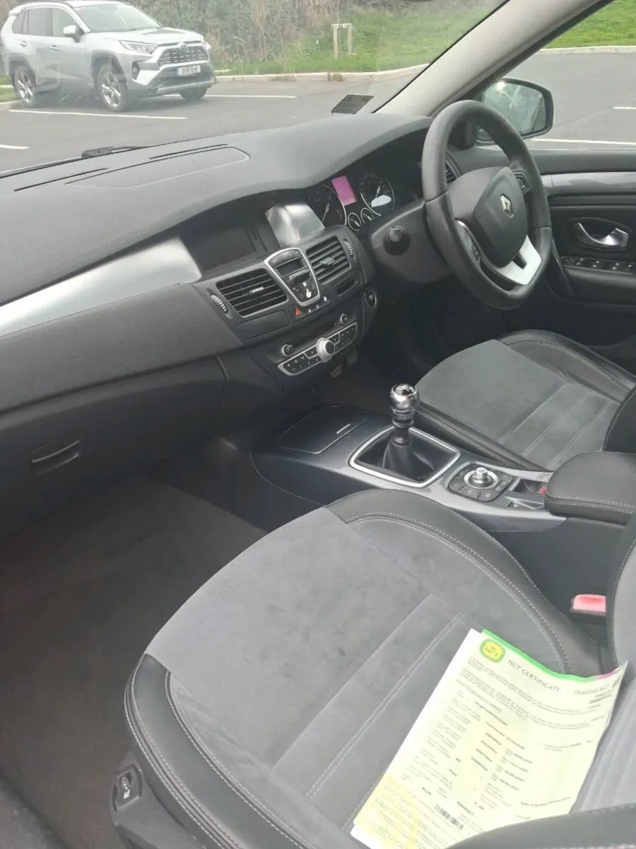 Car - Image 5