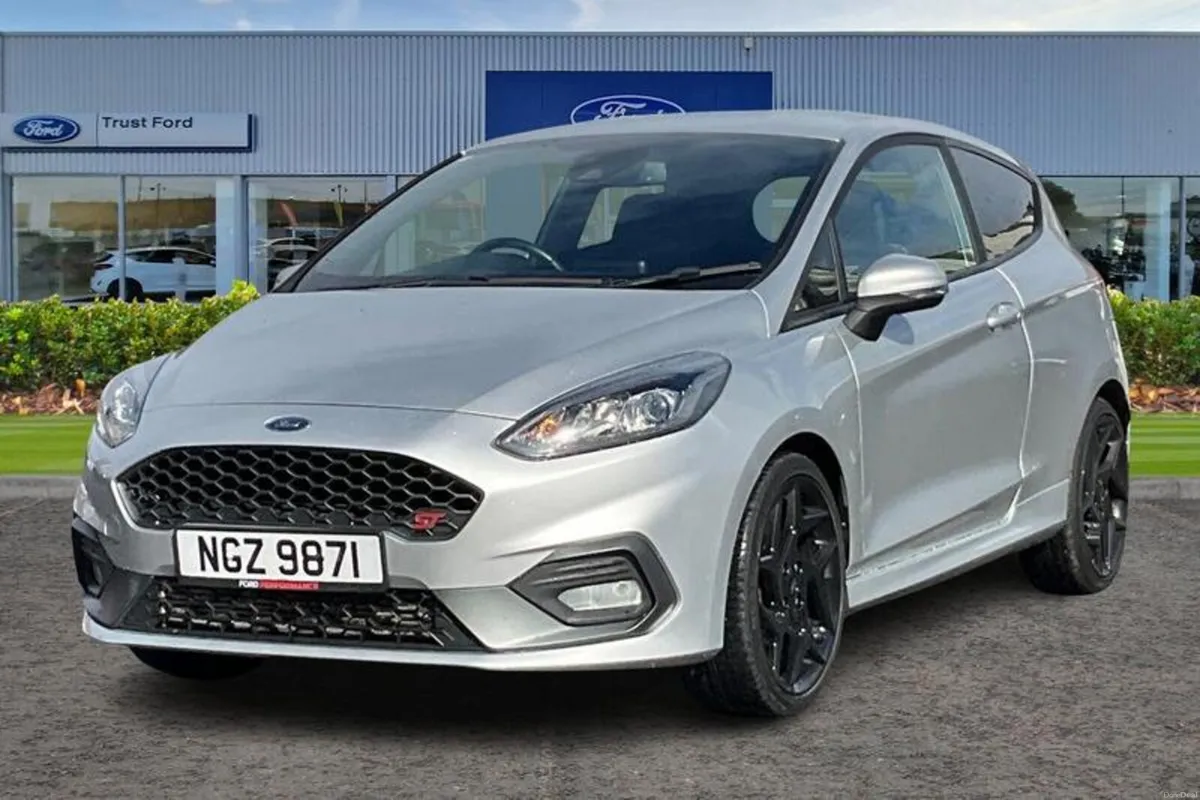 Ford Fiesta 1.5 EcoBoost ST-3 3dr*REAR CAMERA - HE for sale in Antrim ...
