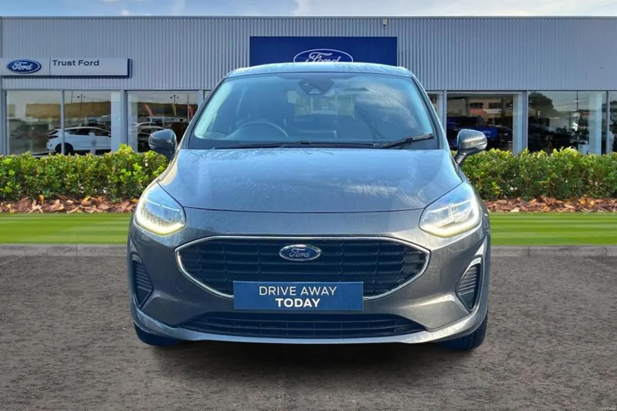 Ford Fiesta 1.1 75 Trend 5dr- Apple Car Play - Image 6