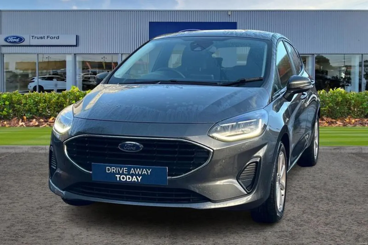 Ford Fiesta 1.1 75 Trend 5dr- Apple Car Play - Image 5