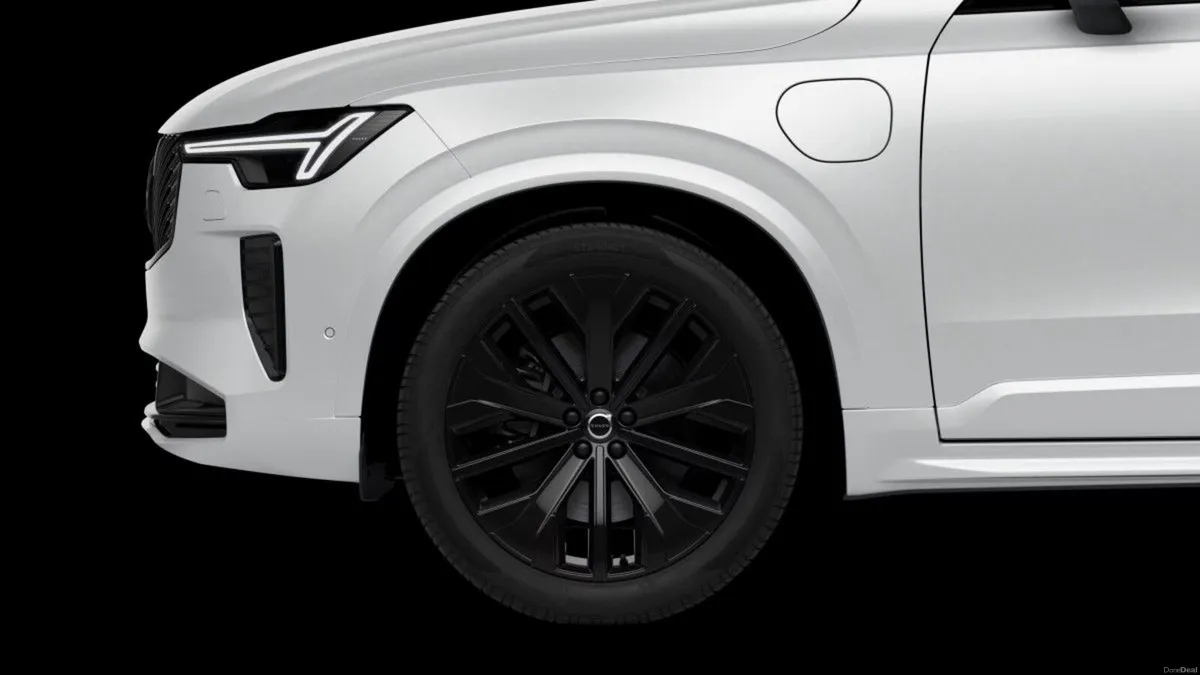 Volvo XC90 T8 PLUS PRO BLACK EDITION *160KMS EV RA - Image 5