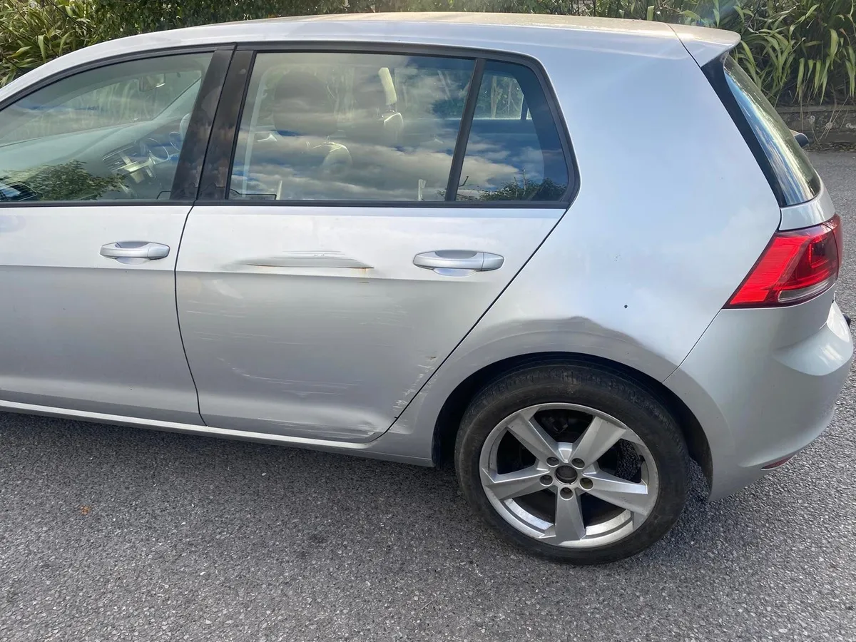 Volkswagen Golf 2014 1.6 TDI - Image 6