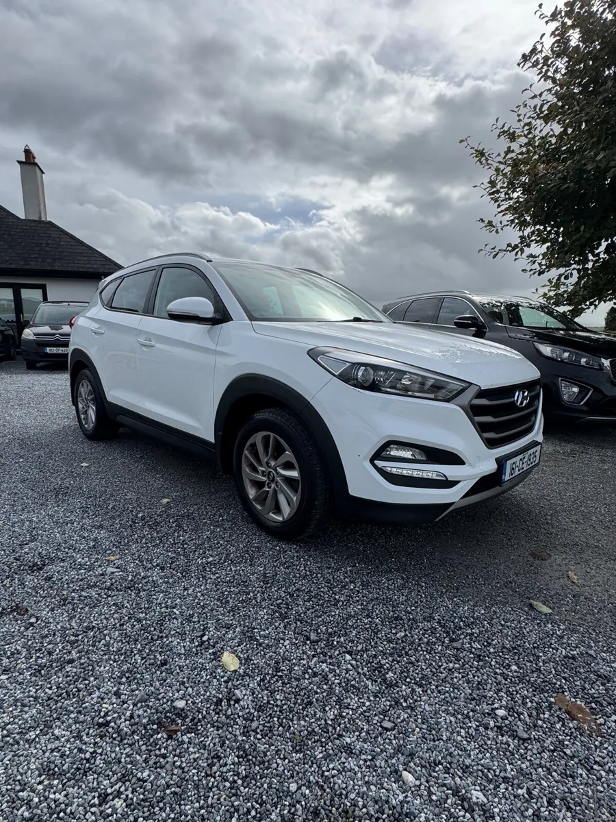 Hyundai Tucson 2016 taxed and tested - Image 4