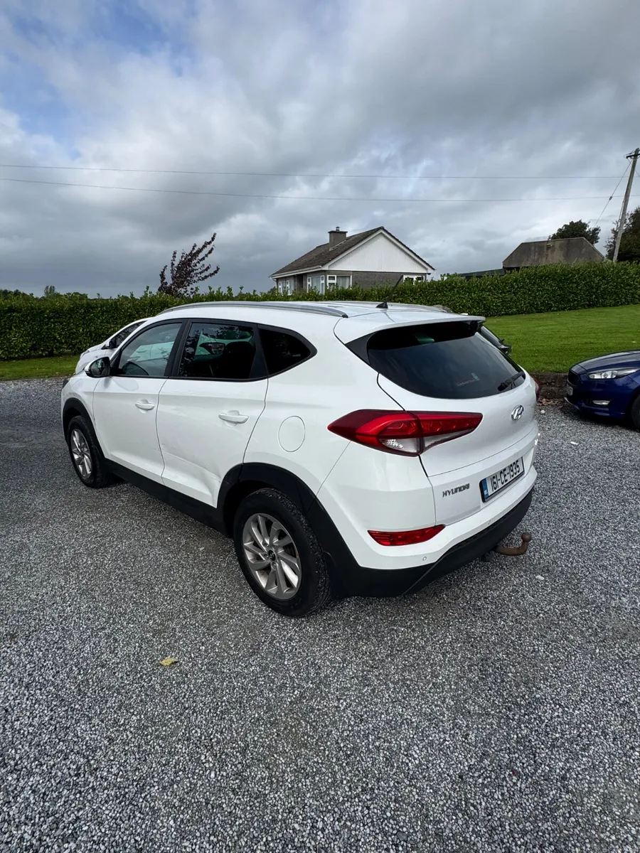 Hyundai Tucson 2016 taxed and tested - Image 6