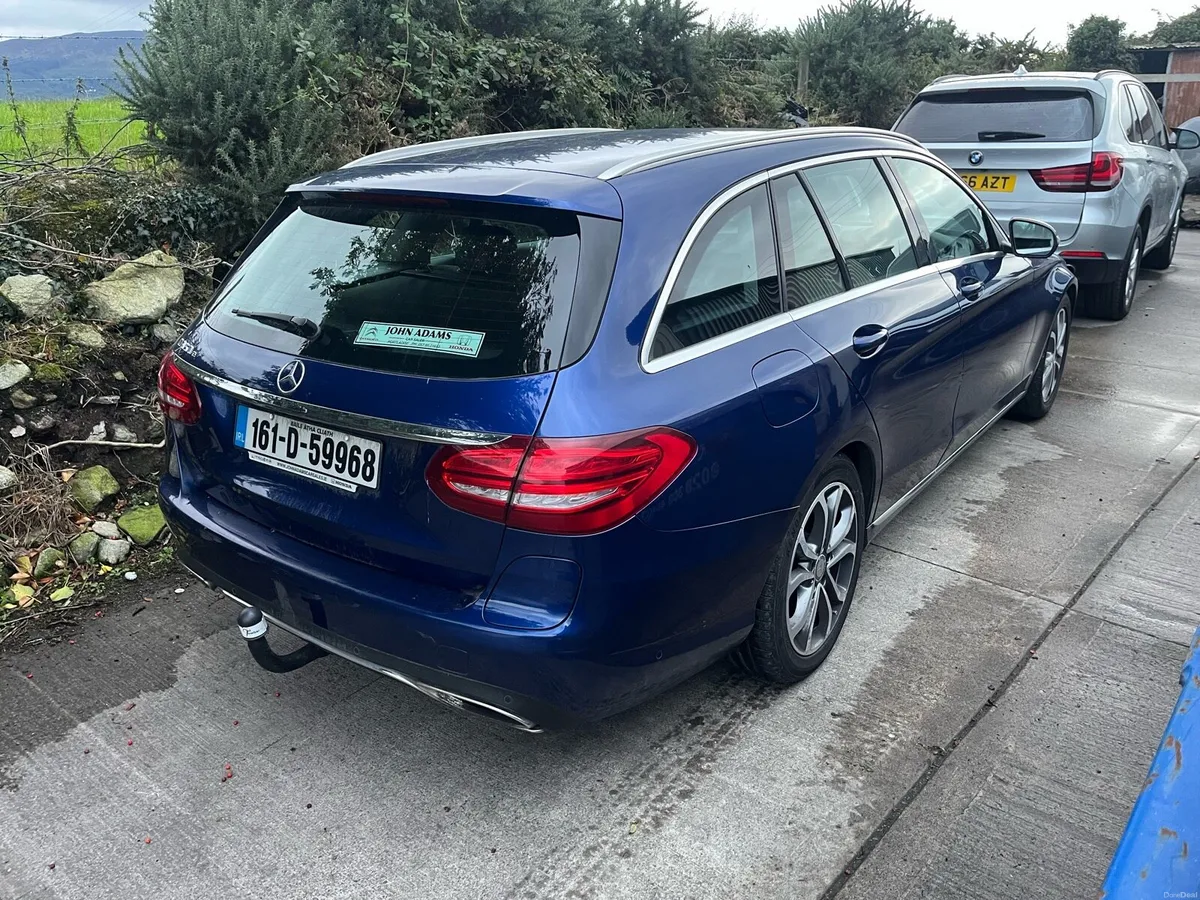 Mercedes C350e - Image 3