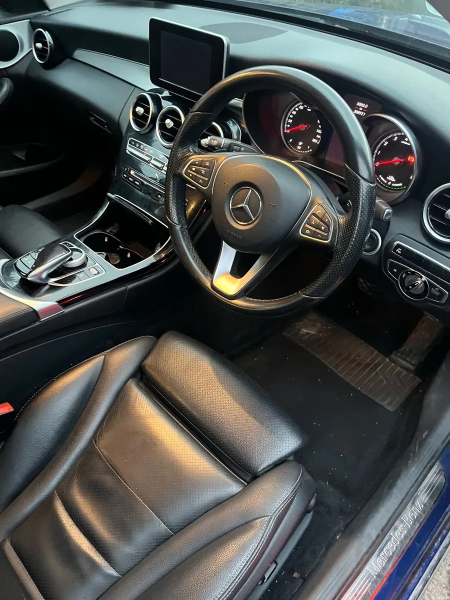 Mercedes C350e - Image 5