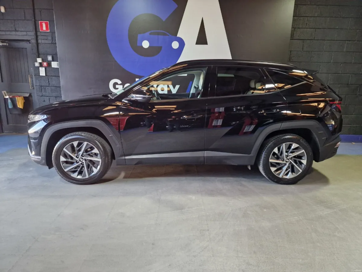 Hyundai Tucson EXECUTIVE **REVERSING CAMERA, FULL - Image 5