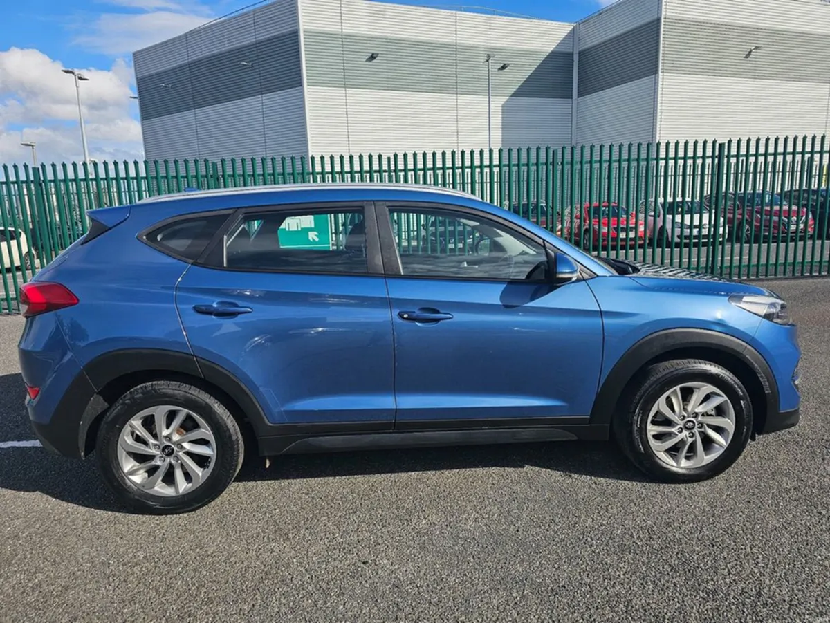Hyundai Tucson ONLY 91K MILES, NEW NCT, 1.7 CRDI, - Image 5