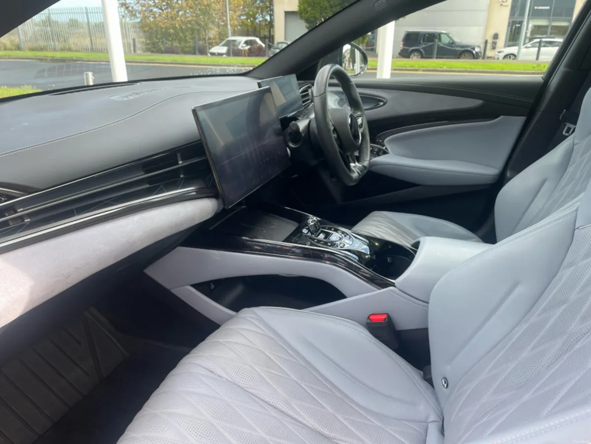 BYD SEAL DESIGN RWD 4DR AUTO - Image 2