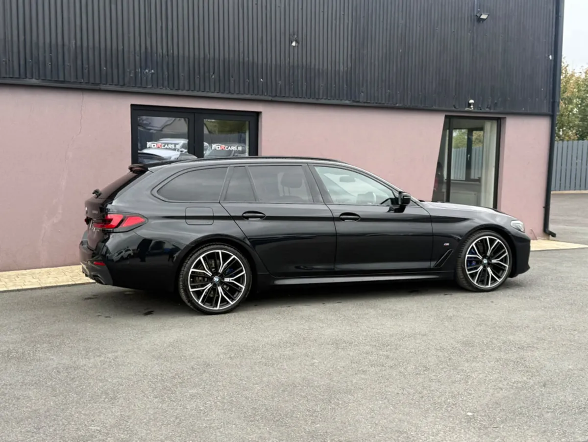 BMW 5-Series M SPORT MHEV AUTO 520 D TOURING - Image 4
