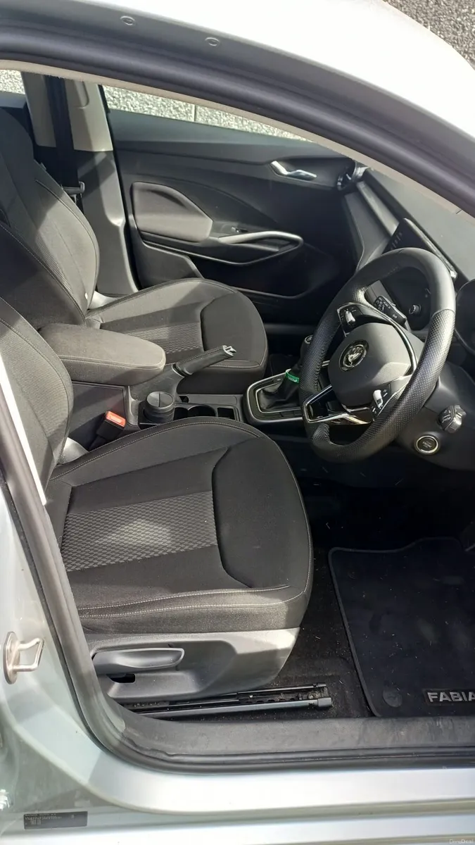 Skoda Fabia 2024 - Image 2