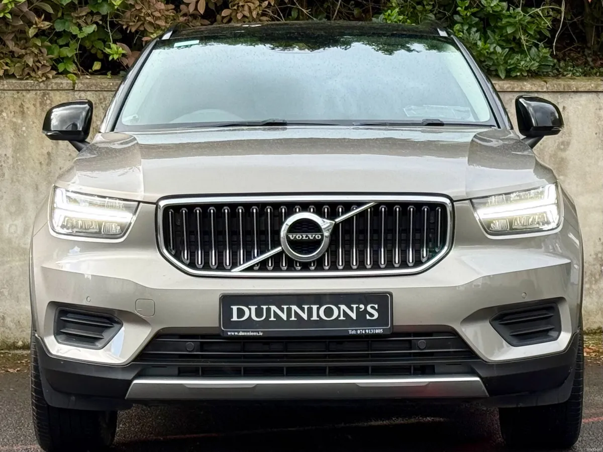 Volvo XC40 2022 INSCRIPTION T4 RECHARGE*HIGH SPEC* - Image 3