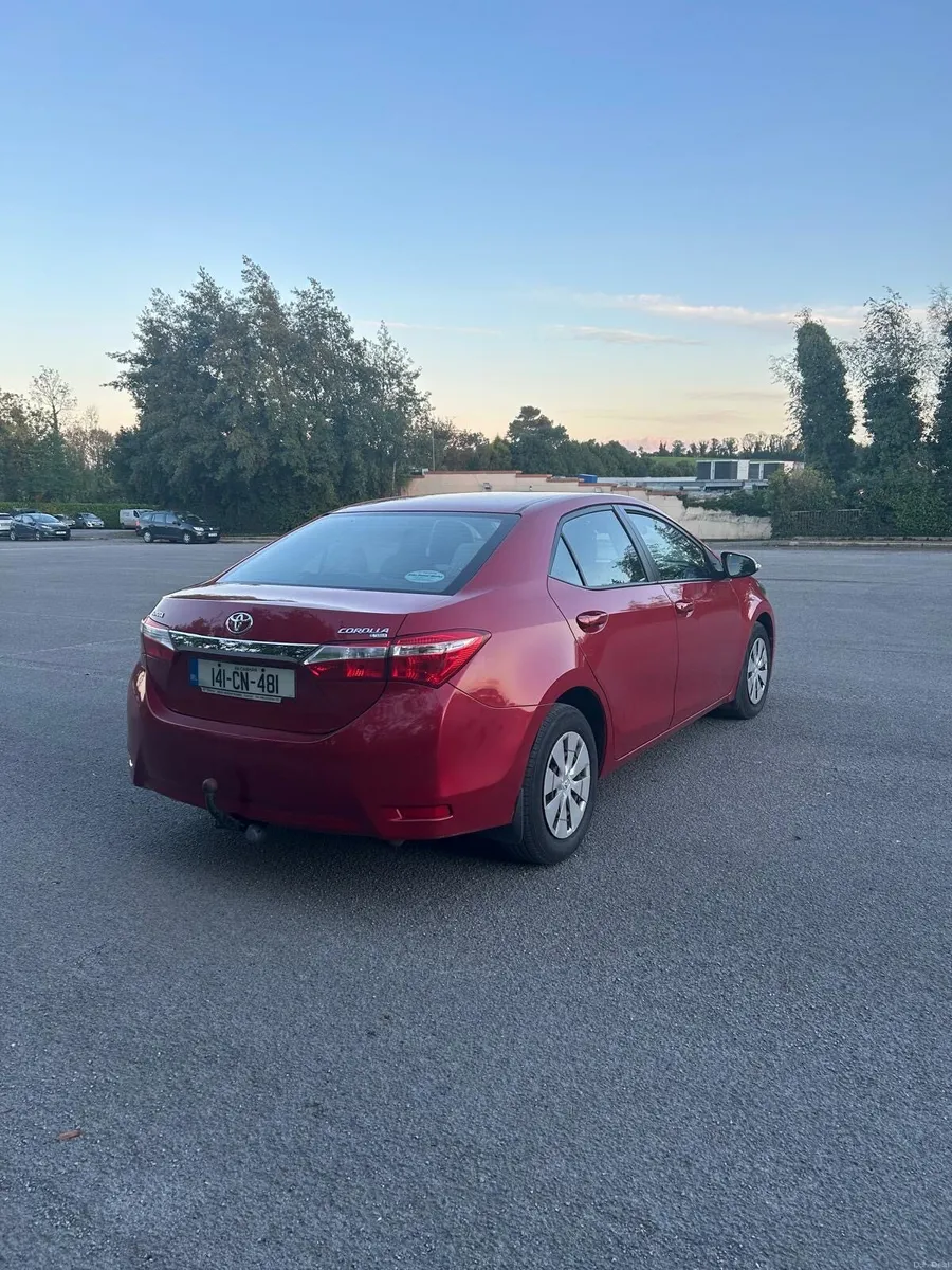 Toyota Corolla - Image 5