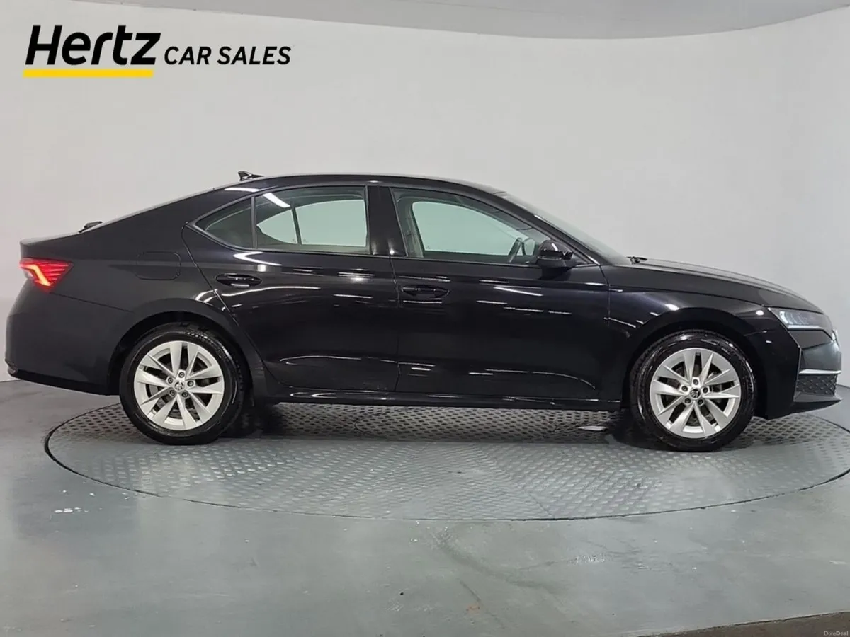Skoda Octavia SE 2.0TDI 115HP Diesel Manual - Image 2