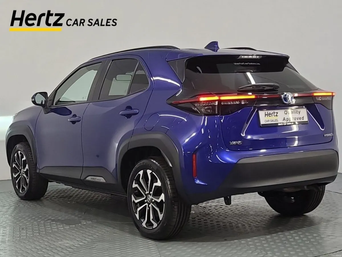 Toyota Yaris Cross DESIGN HEV 1.5 Petrol Automatic - Image 3