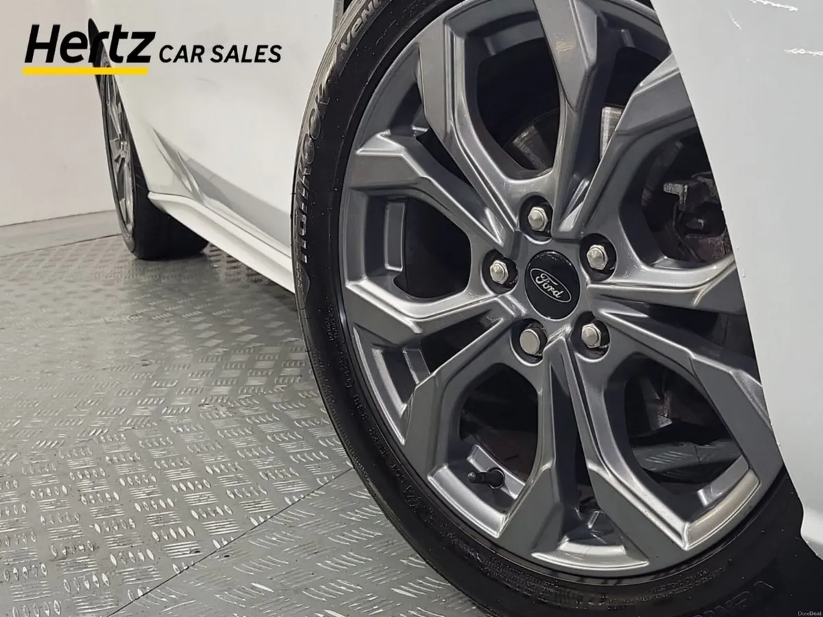 Ford Focus ST-LINE 1.5TD Diesel Automatic - Image 6