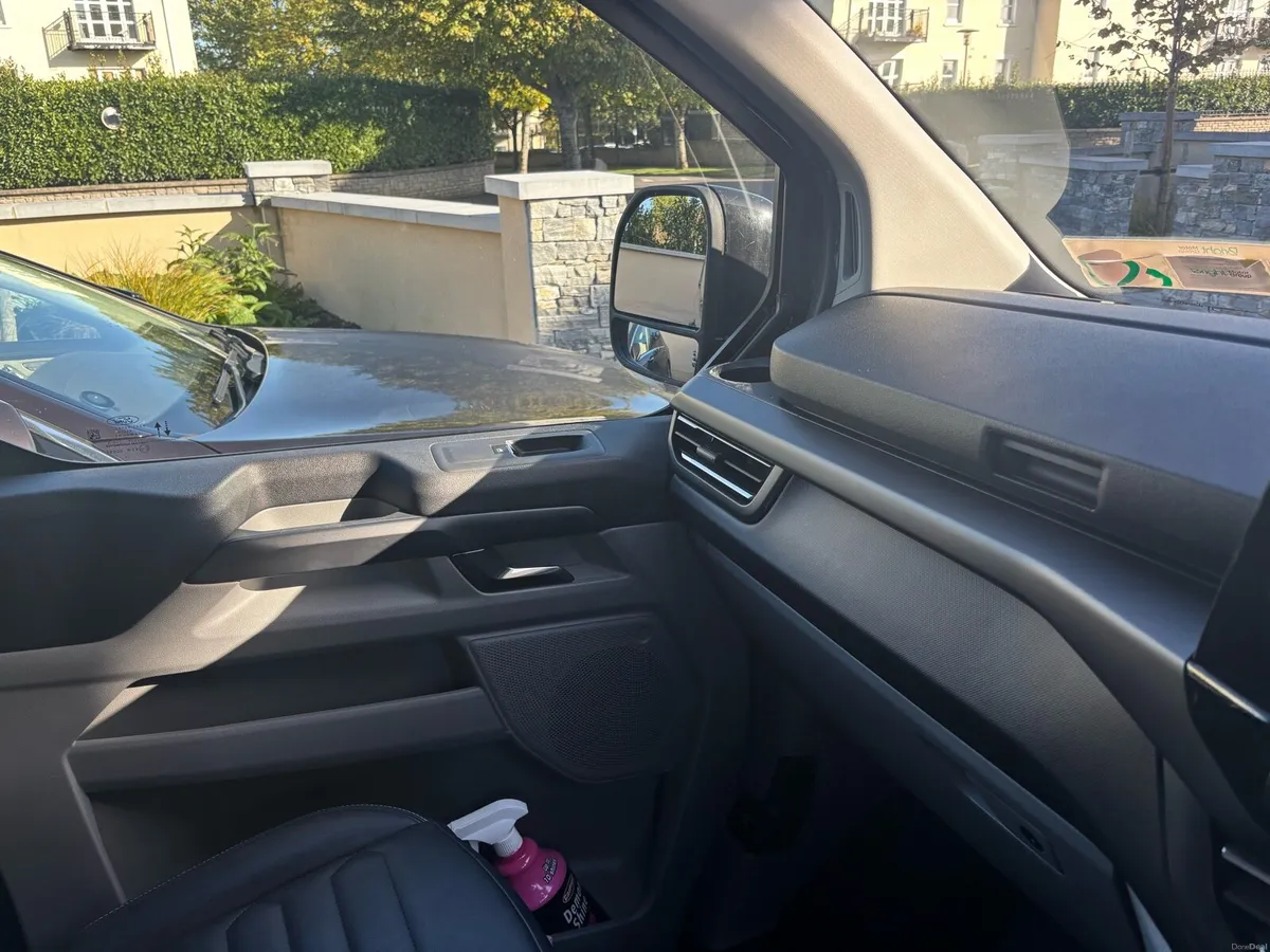 Ford Tourneo - Image 6
