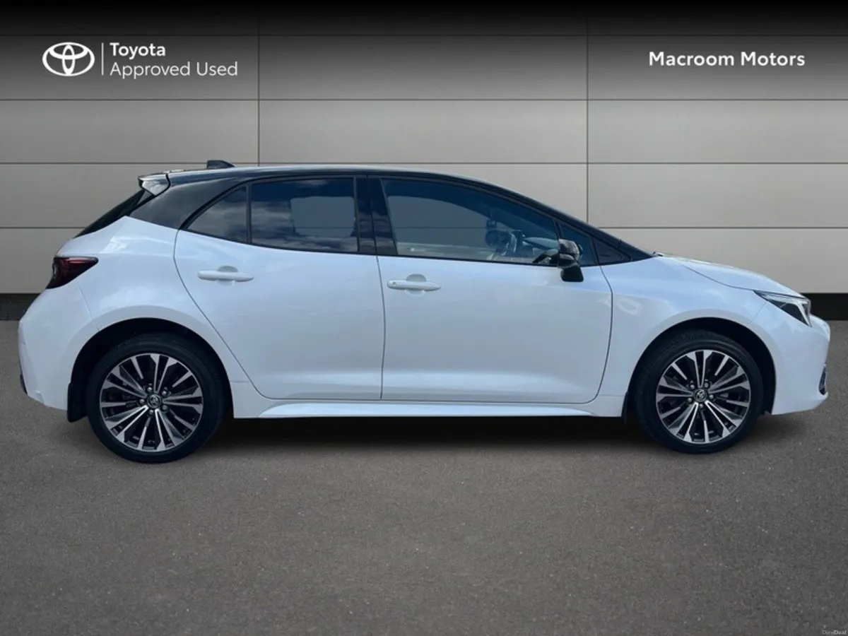 Toyota Corolla - Image 3