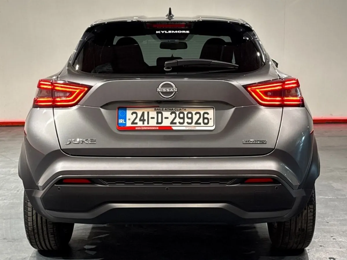 Nissan Juke 1.6 HYB SV Premium MY23.75 4DR - Image 4