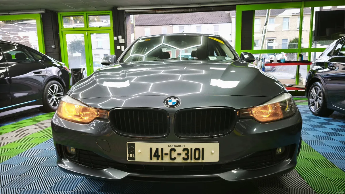 BMW 3-Series 2014 - Image 2