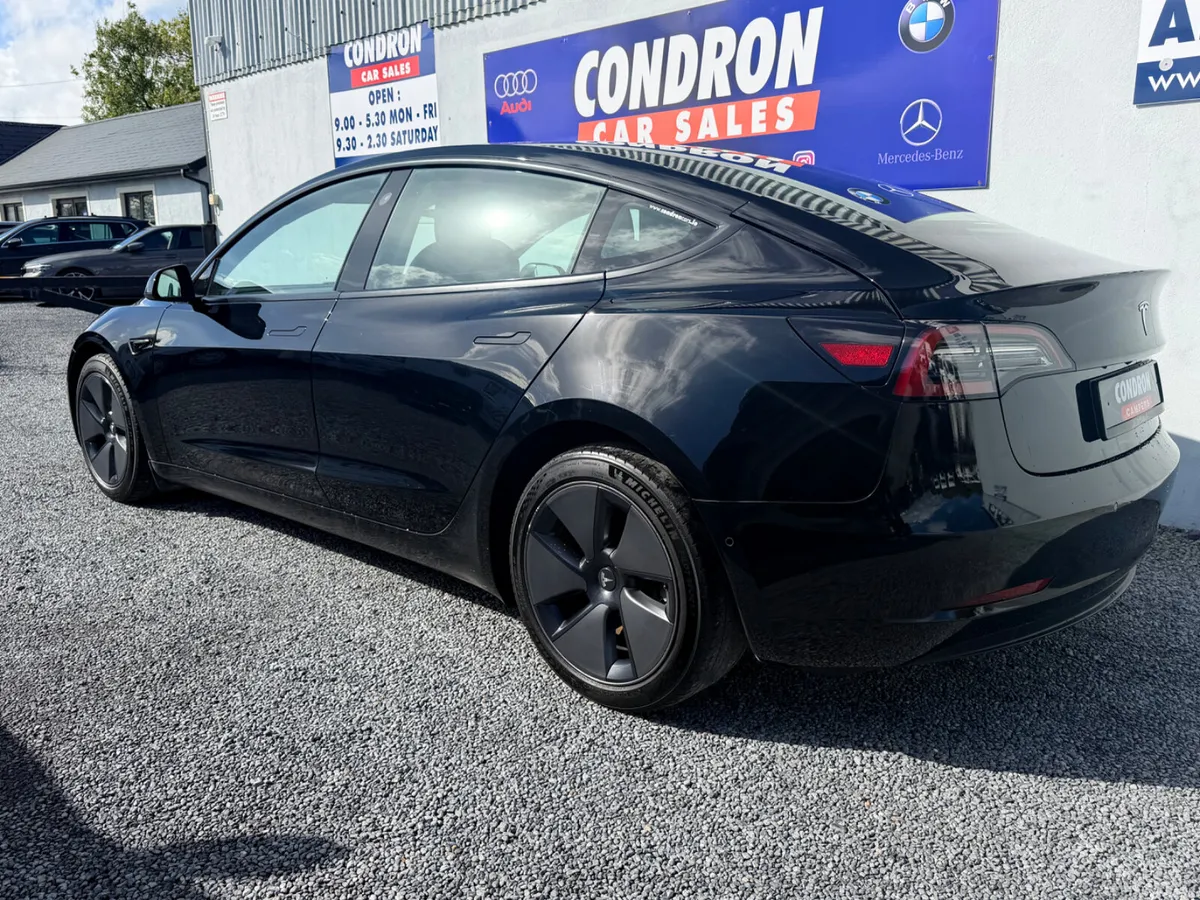 2021-212 TESLA MODEL 3 LONG RANGE AWD - Image 3